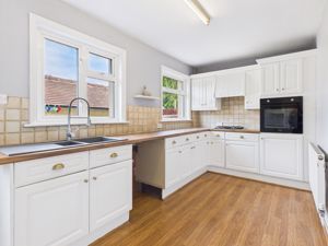 Kitchen- click for photo gallery